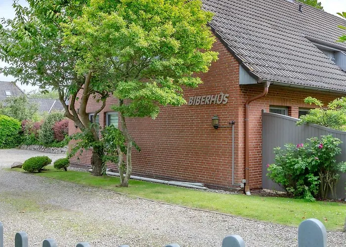 Biberhues Og Lägenhet *